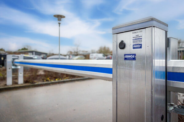 Billede af bom set tæt på